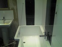 Tiled Bathroom 03 - 03 - With Quartz Feature Tiles